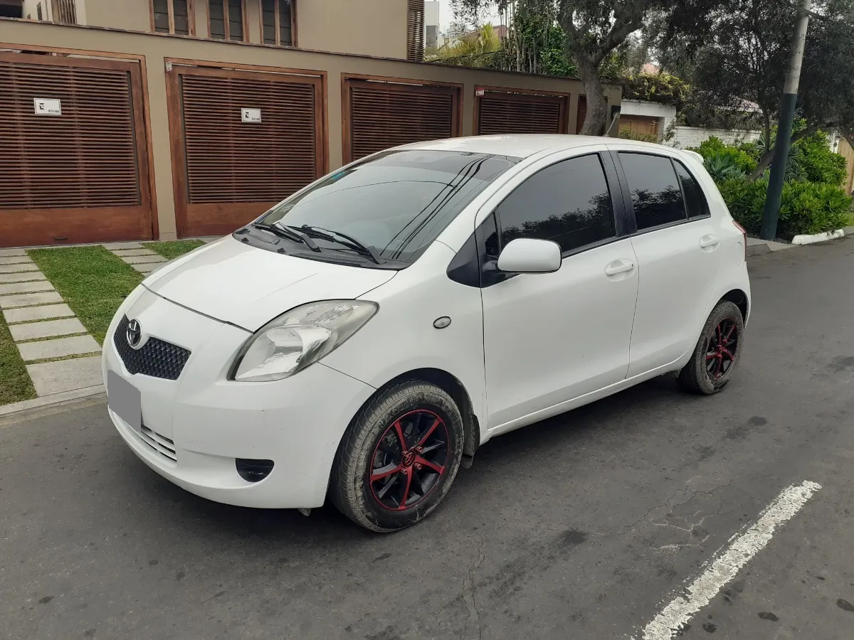 Usado Toyota Yaris 2010