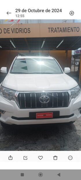 Toyota LAND CRUISER PRADO 2022