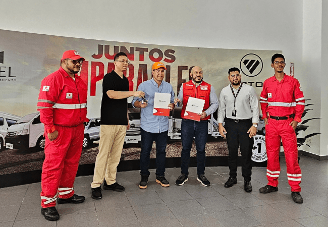 FOTON y la Embajada de China donan ambulancia